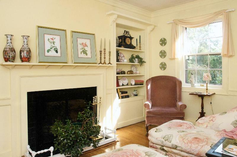 Longacre Of Appomattox Bed & Breakfast Exterior photo