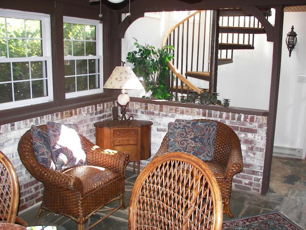 Longacre Of Appomattox Bed & Breakfast Exterior photo